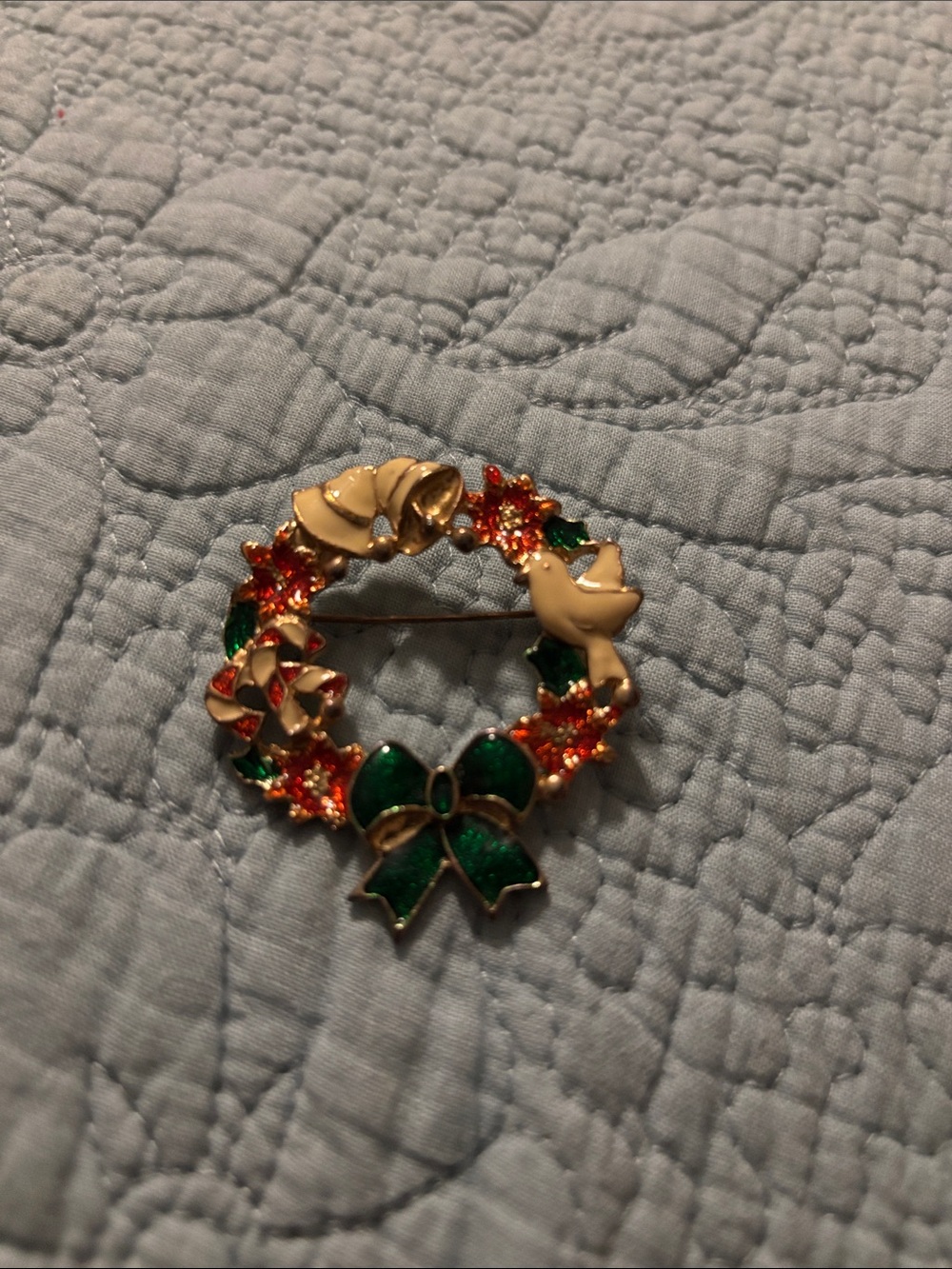 Vintage Festive Gold-Tone Wreath Brooch with Green Bow and Red Accents and Dove